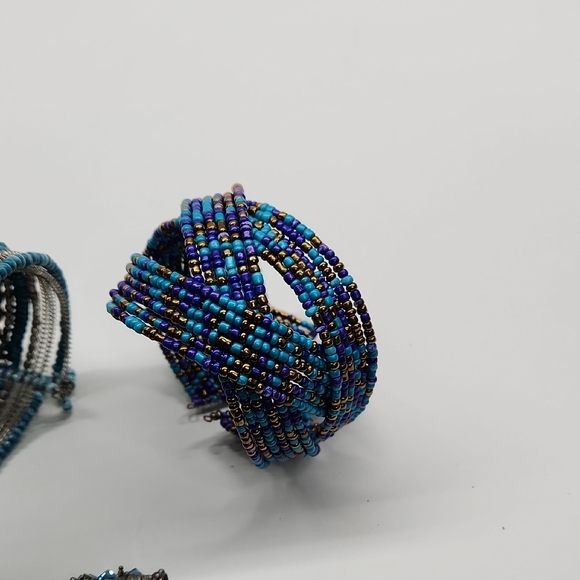 Chic Multicolor Beaded Bracelet Collection - Picture 5 of 6